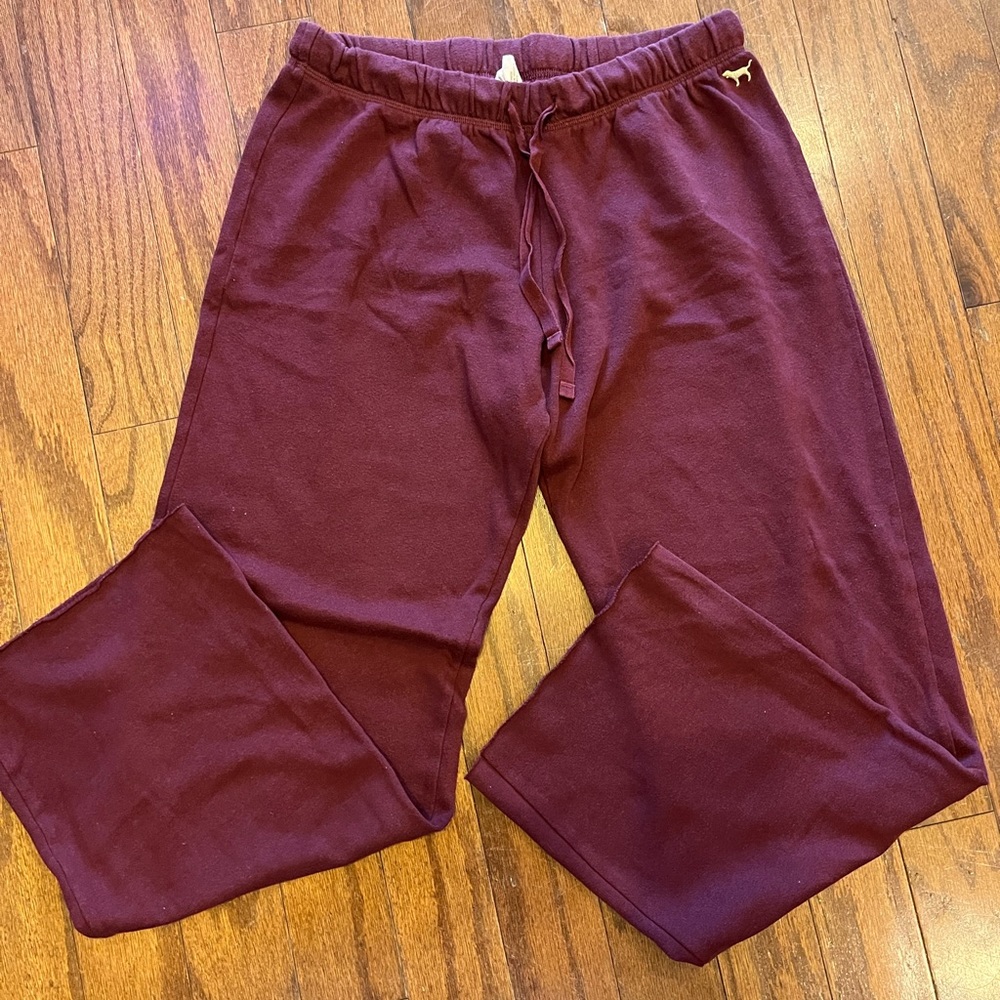 Women's PINK sweatpants.